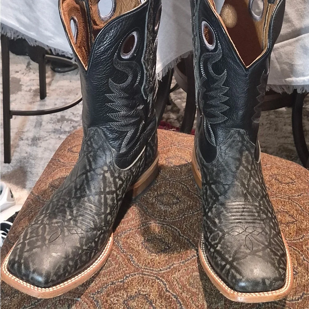 Ariat Black & Brown Patterned Western Pull-On Boots - Picture 4 of 5